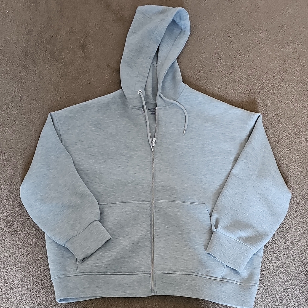 3/$15 Old Navy Light Gray Bounce Fleece Hoodie